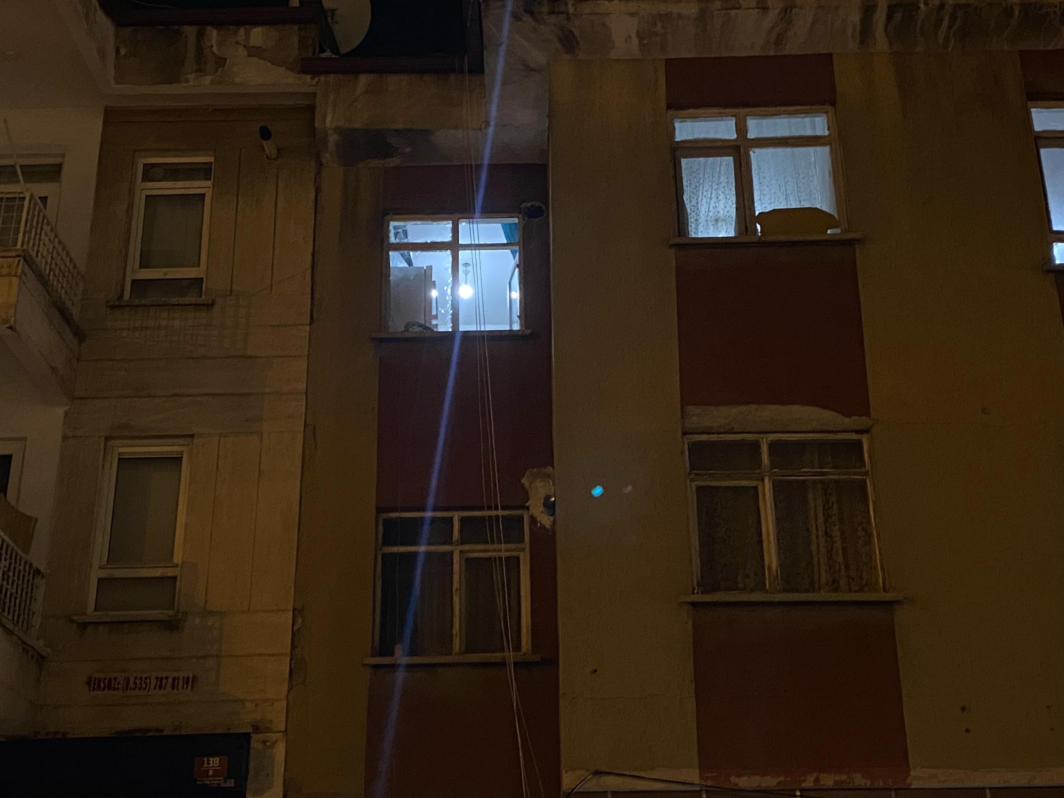 Ankara'da korkunç anlar! Silahını özel harekat polisine doğrulttu, rastgele ateş etti - 2. Resim