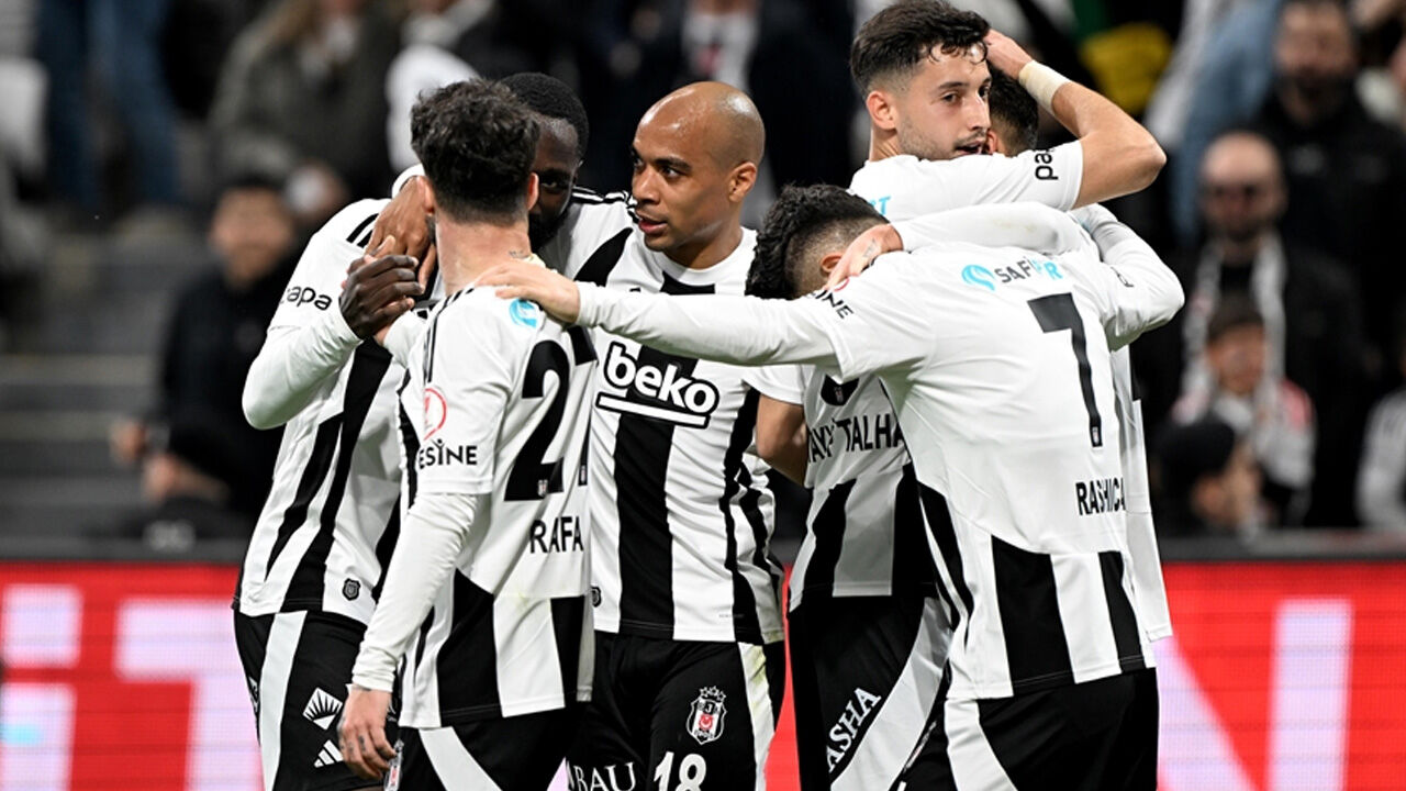 Beşiktaş'ın konuğu Başakşehir! İşte muhtemel 11'ler Beşiktaş'ın konuğu Başakşehir! İşte muhtemel 11'ler - 1. Resim