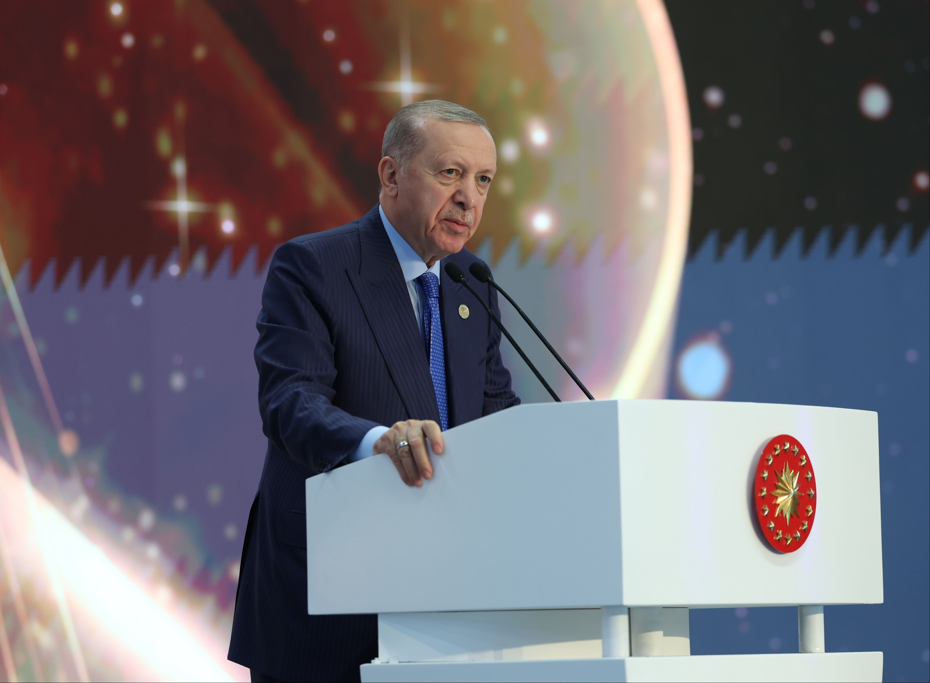 Cumhurbaşkanı Erdoğan'dan muhalefete hizmet tepkisi! İki ile daha havalimanı müjdesi Cumhurbaşkanı Erdoğan'dan muhalefete hizmet tepkisi! İki ile daha havalimanı müjdesi - 2. Resim