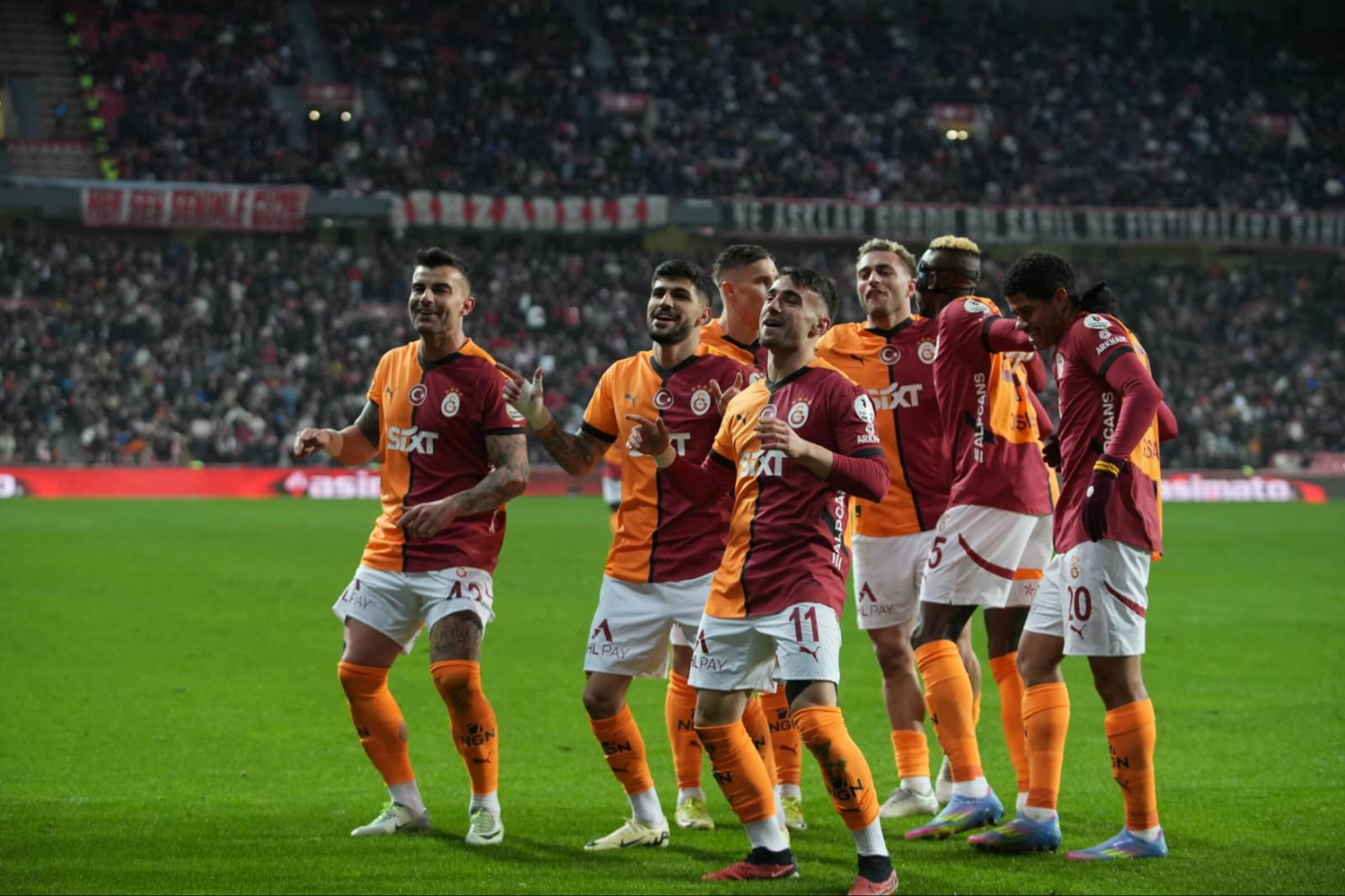 "Şampiyonluğa son 630 dakika" Spor yazarları Galatasaray için ne dedi? - 1. Resim