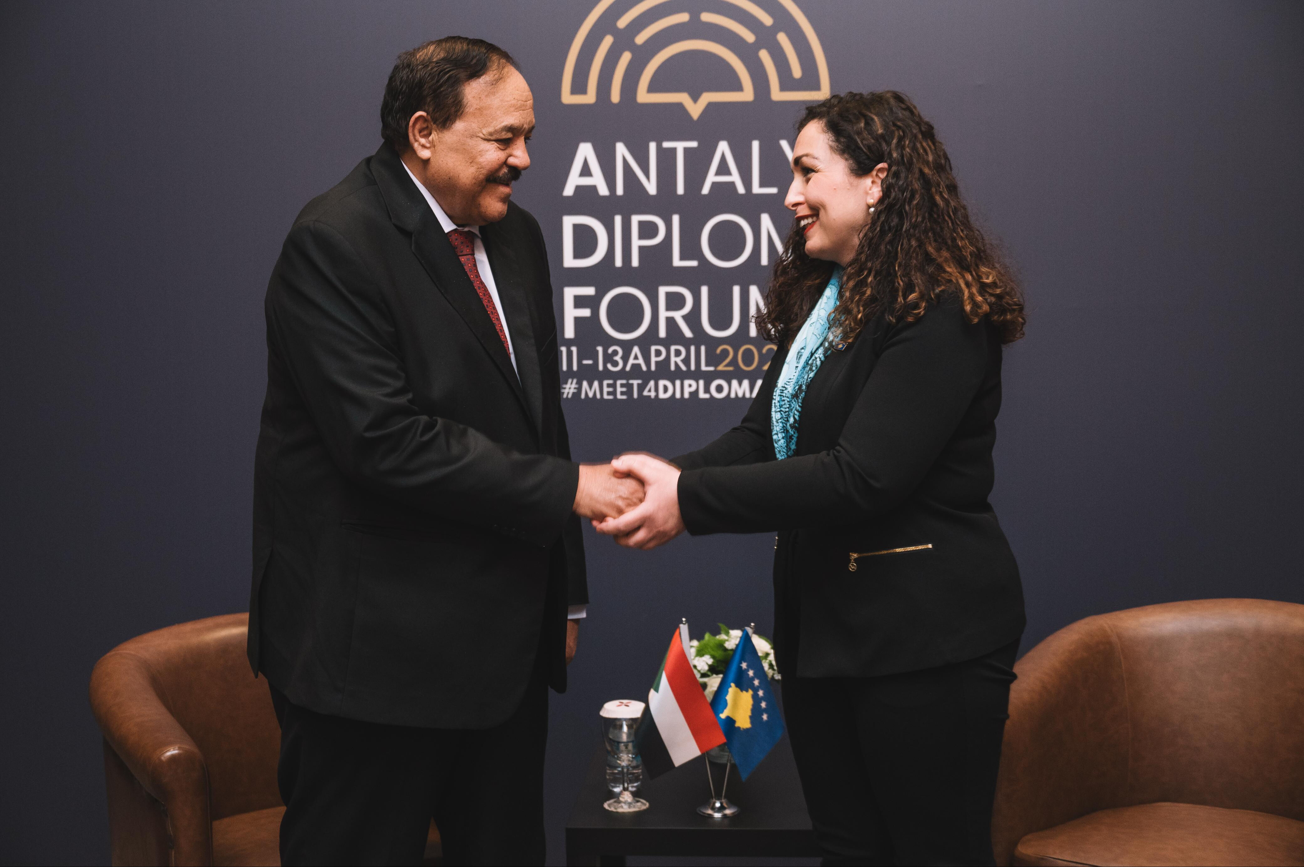 Sudan, Kosova'yı resmen tanıdı! Cumhurbaşkanı Erdoğan'a teşekkür etti - 1. Resim