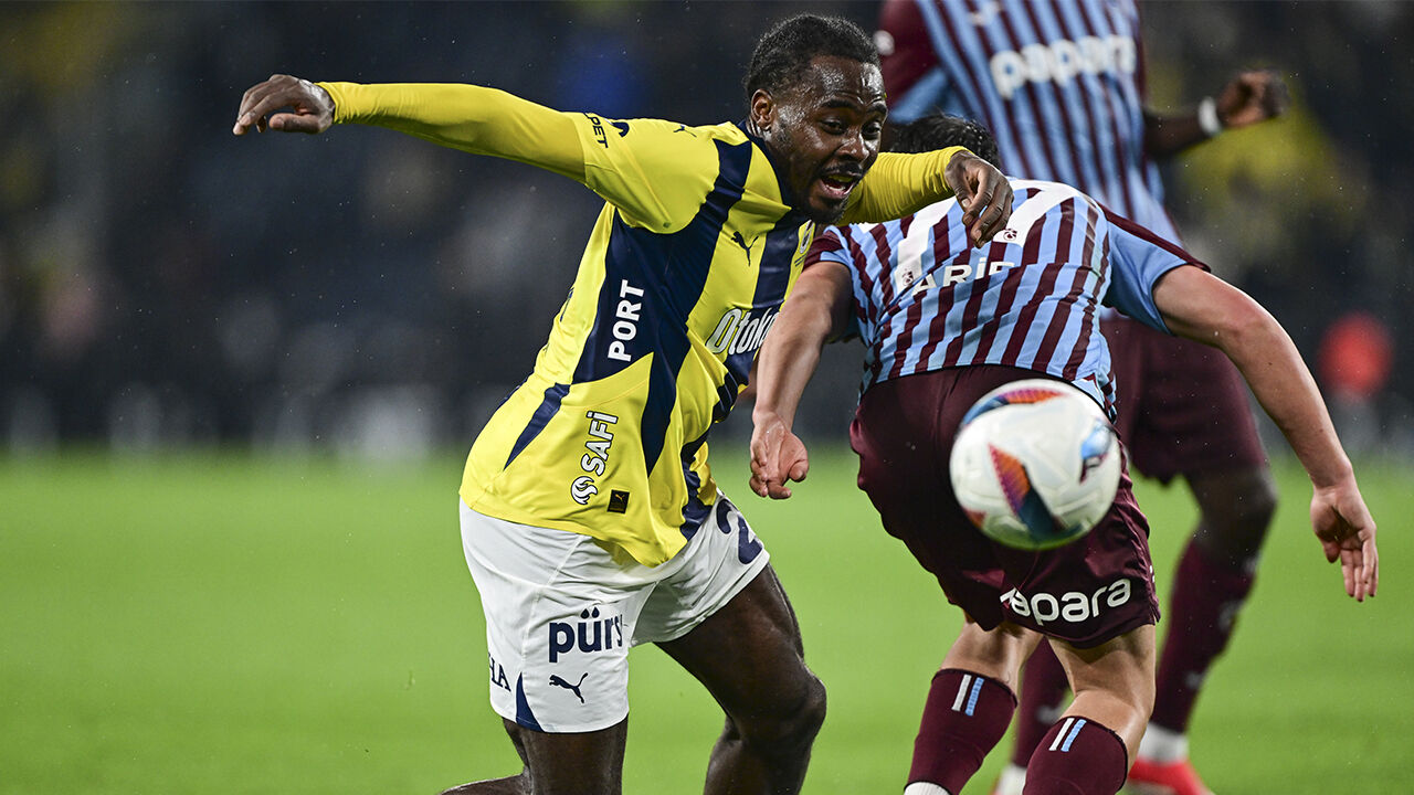 Bright Osayi-Samuel'den Galatasaray iddialarına cevap! Bright Osayi-Samuel'den Galatasaray iddialarına cevap! - 1. Resim