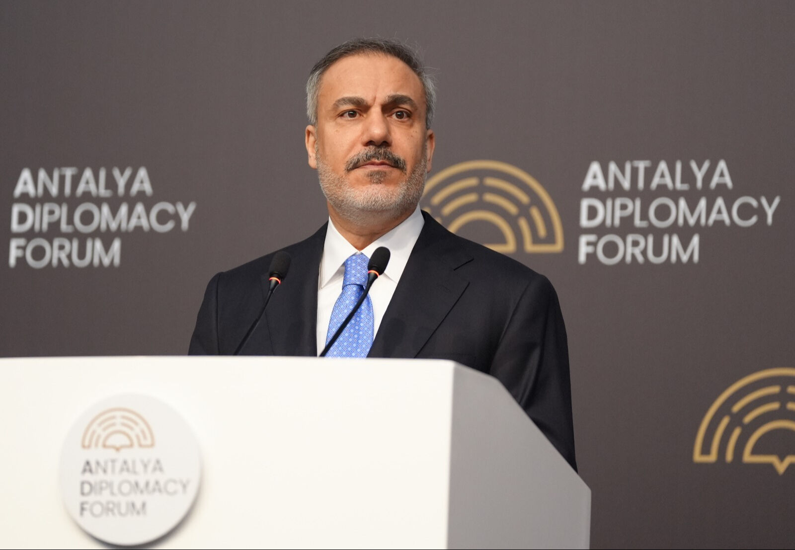 Cumhurbaşkanı Erdoğan-Trump görüşmesi ne zaman? Bakan Fidan, Antalya Diplomasi Forumu'ndan cevap verdi Cumhurbaşkanı Erdoğan-Trump görüşmesi ne zaman? Bakan Fidan, Antalya Diplomasi Forumu'ndan cevap verdi - 2. Resim