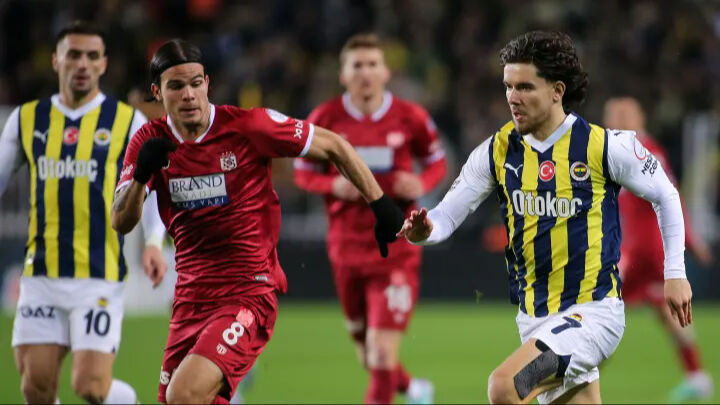 İlk 11 belli oldu! Sivasspor - Fenerbahçe maçı hangi kanalda, saat kaçta? Sivasspor - Fenerbahçe maçı hangi kanalda, saat kaçta? Maç kadrosu muhtemel ilk 11'ler açıklandı! - 2. Resim
