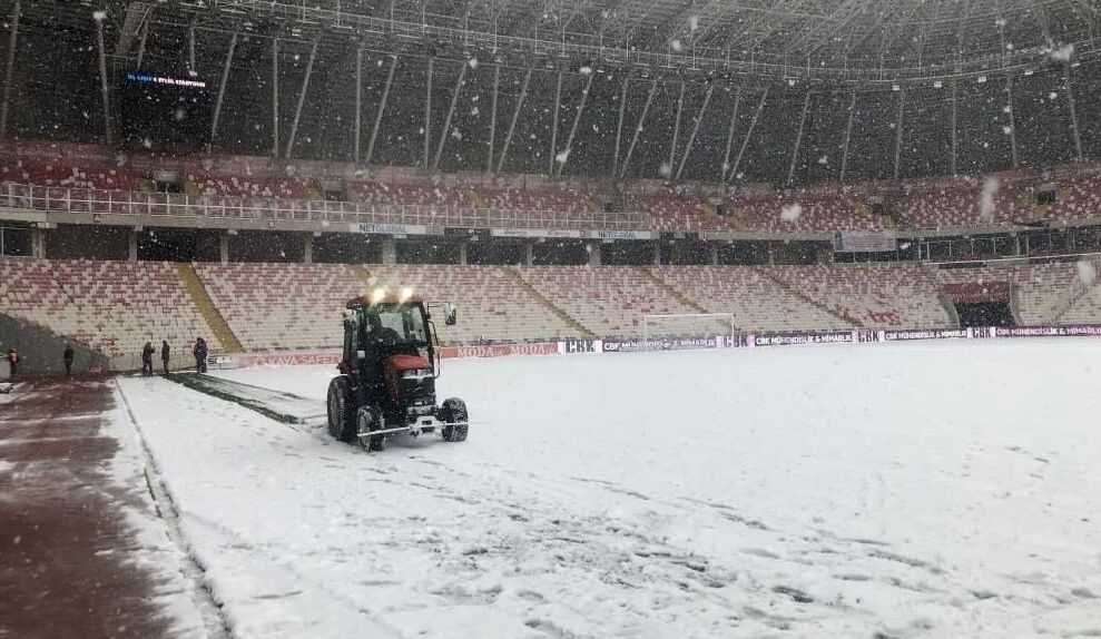 Sivasspor - Fenerbahçe maçında kar yağacak mı, ertelenecek mi, iptal mi? Sivas hava durumu Sivasspor - Fenerbahçe maçında kar yağacak mı, ertelenecek mi, iptal mi? Sivas hava durumu - 3. Resim