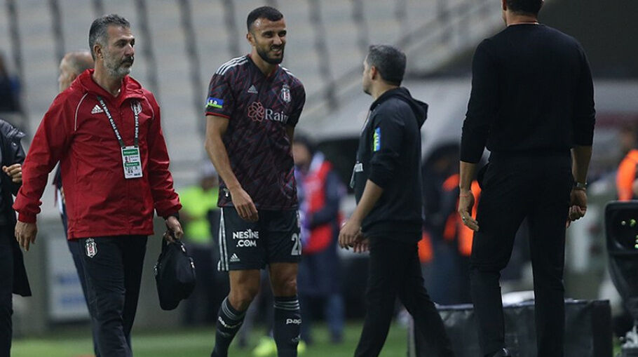 Beşiktaş’tan ayrılmak isteyen yıldız itiraf etti: Sportif direktör gibi oyuncu öneriyordum Beşiktaş’tan ayrılmak isteyen yıldız itiraf etti: Sportif direktör gibi oyuncu öneriyordum - 1. Resim