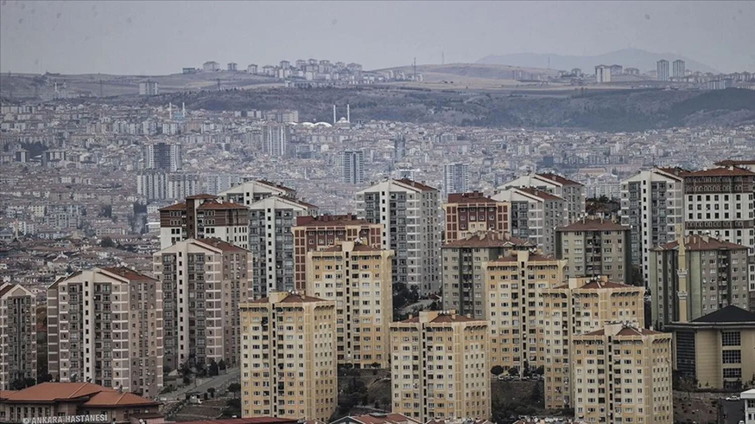 Fahiş fiyata vatandaştan ilginç çözüm: Dostunu bul, krediyi bölüş, ev sahibi ol! Fahiş fiyata vatandaştan ilginç çözüm: Dostunu bul, krediyi bölüş, ev sahibi ol! - 2. Resim