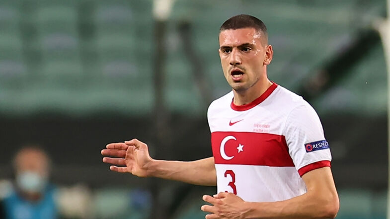 Milli futbolcu Merih Demiral, FIFA Players Executive Programme'a kabul edildi - 1. Resim