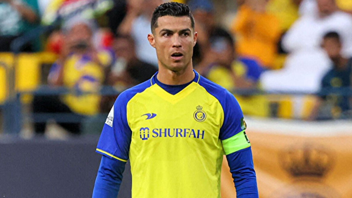 Cristiano Ronaldo kararını verdi! Al Nassr ile 2 yıl daha devam Cristiano Ronaldo kararını verdi! Al Nassr ile 2 yıl daha devam - 2. Resim