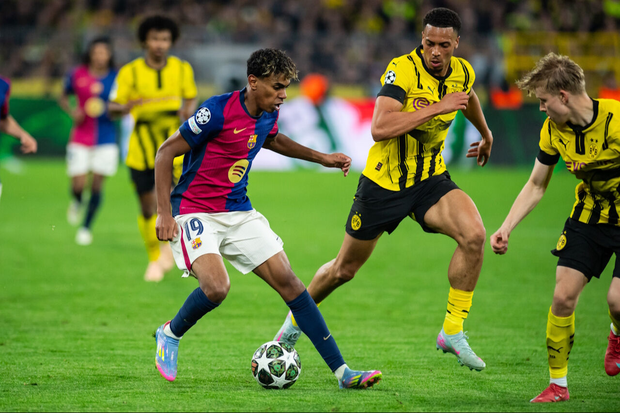 Devler Liginde ilk finalistler belli oldu! Borussia Dortmund Barcelona ve Aston Villa PSG maçı kaç kaç bitti?  Devler Liginde ilk finalistler belli oldu! Borussia Dortmund Barcelona ve Aston Villa PSG maçı kaç kaç bitti?  - 2. Resim