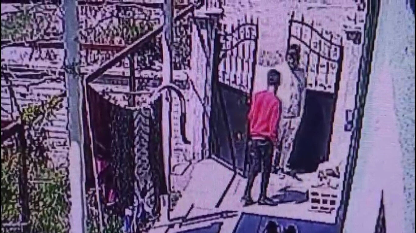 Konya'da tuhaf hesaplaşma! Cami 'öldü' dedi, onu görenler 'hortladı' deyip kaçıştı - 1. Resim