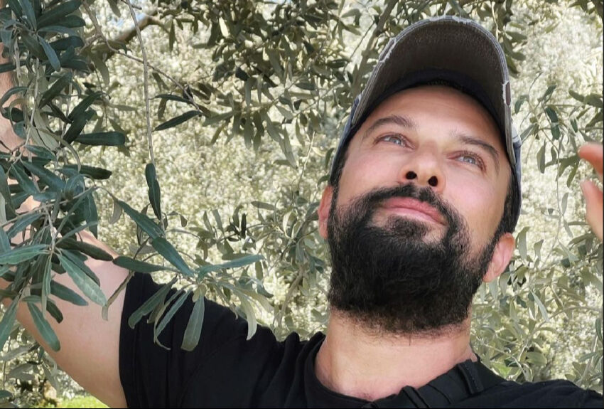 Şarkıcı Tarkan aldığı ölüm haberiyle yıkıldı! Apar topar İstanbul'a döndü Şarkıcı Tarkan aldığı ölüm haberiyle yıkıldı! Apar topar İstanbul'a döndü - 1. Resim