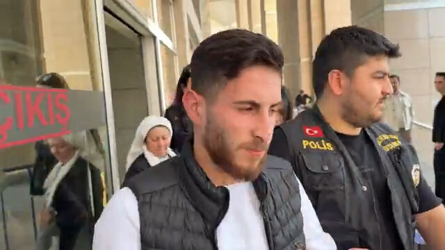 Türkiye'nin konuştuğu kaynana ve damat hakkında yeni gelişme! 'Pişman mısınız?' sorusuna olay cevap Türkiye'nin konuştuğu kaynana ve damat hakkında yeni gelişme! 'Pişman mısınız?' sorusuna olay cevap - 4. Resim