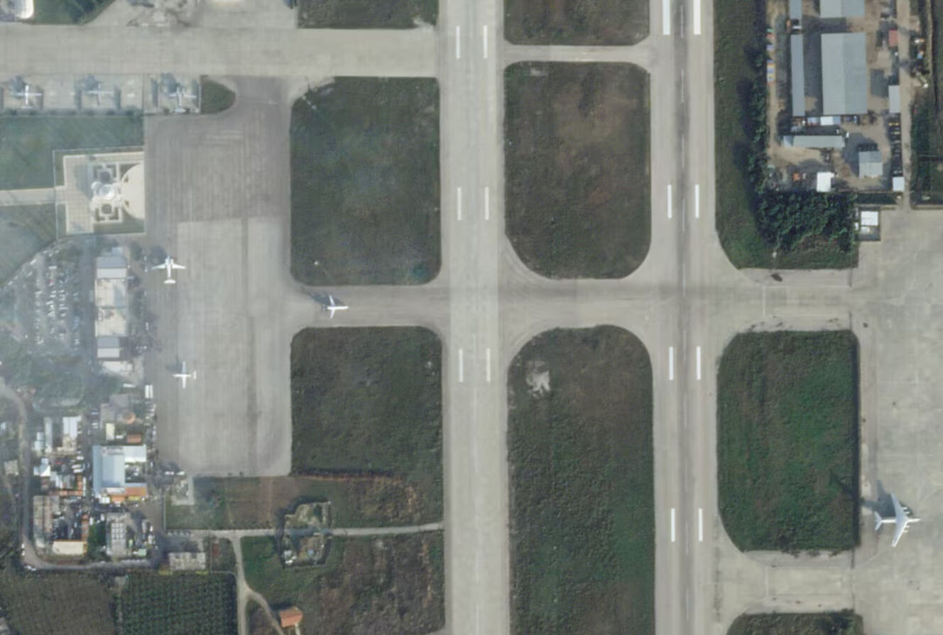 Esad'ın gizli operasyonu ifşa oldu! Değerli eşyaları ve gizli belgeleri böyle kaçırmış Esad'ın gizli operasyonu ifşa oldu! Değerli eşyaları ve gizli belgeleri böyle kaçırmış - 3. Resim