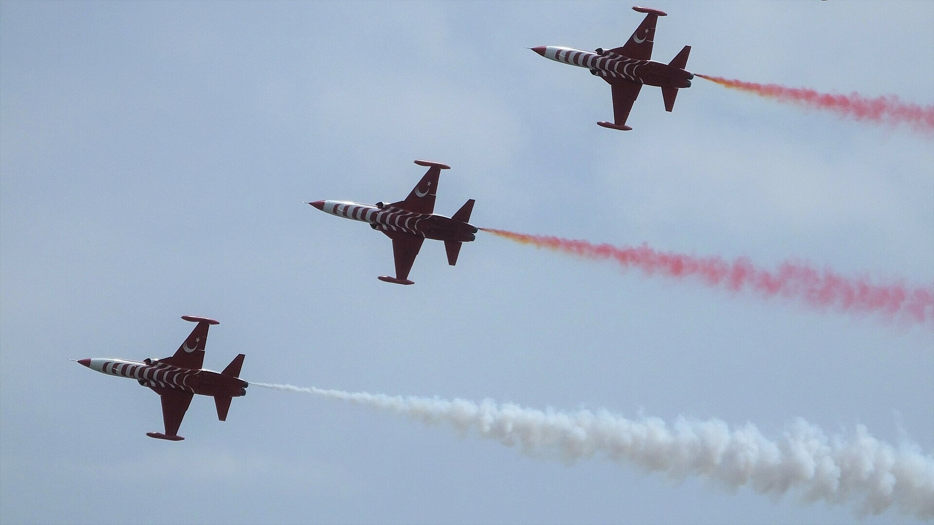 Mersin'de jet uçak sesleri nereden geliyor belli oldu!  - 1. Resim