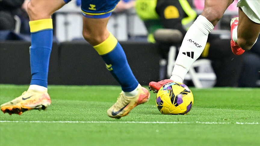 Düşme hattında kritik maç: Manisa Ankaragücü maçı hangi kanalda, saat kaçta, şifresiz mi belli oldu! - 3. Resim