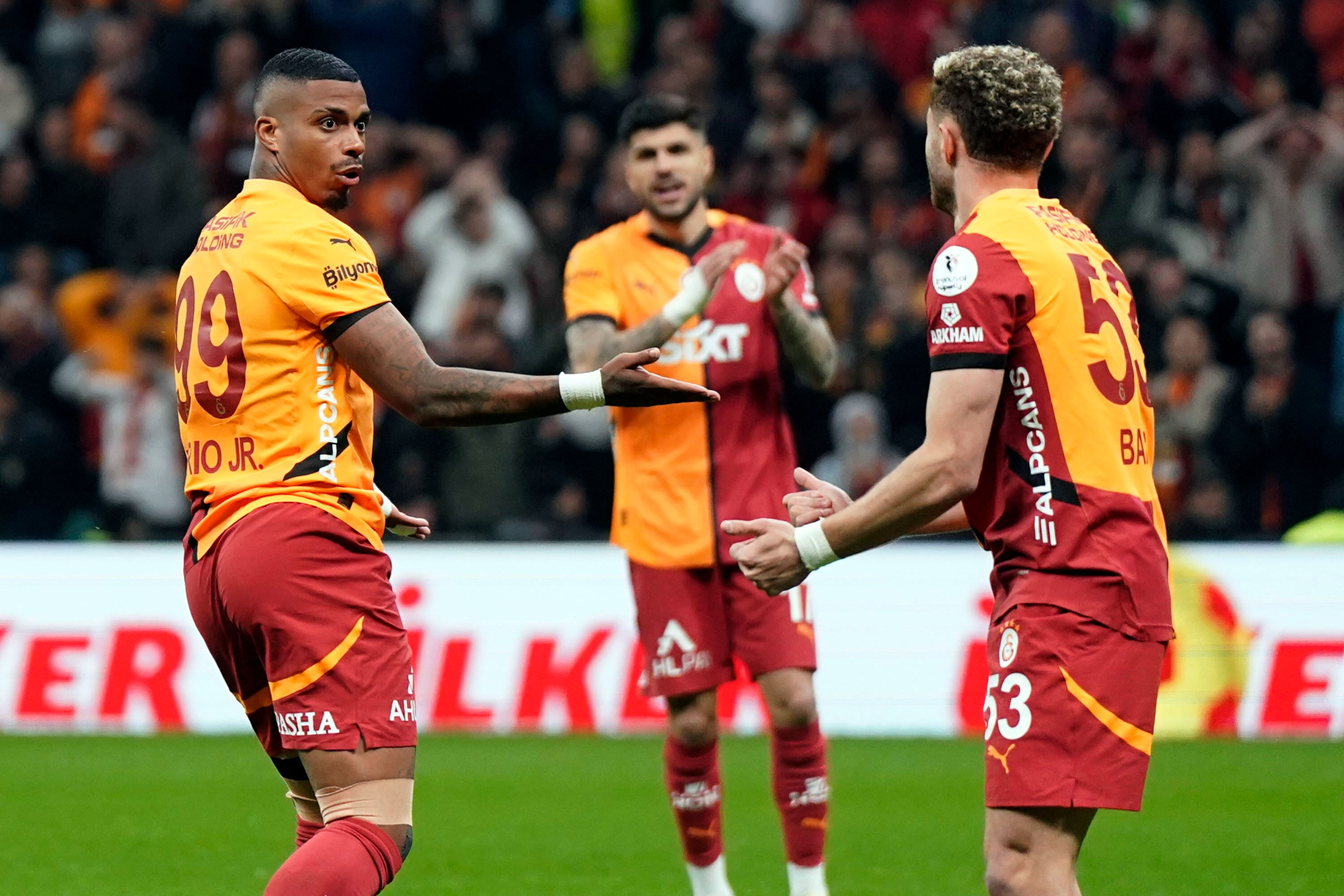 Galatasaray 40 yıl sonra bir ilki başardı! Cimbom'un Avrupa'da rakibi yok - 2. Resim
