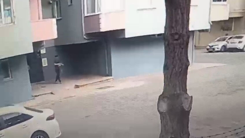 İstanbul'da eski koca dehşeti! Özbek kadın bıçaklanarak öldürüldü İstanbul'da eski koca dehşeti! Özbek kadın bıçaklanarak öldürüldü - 1. Resim