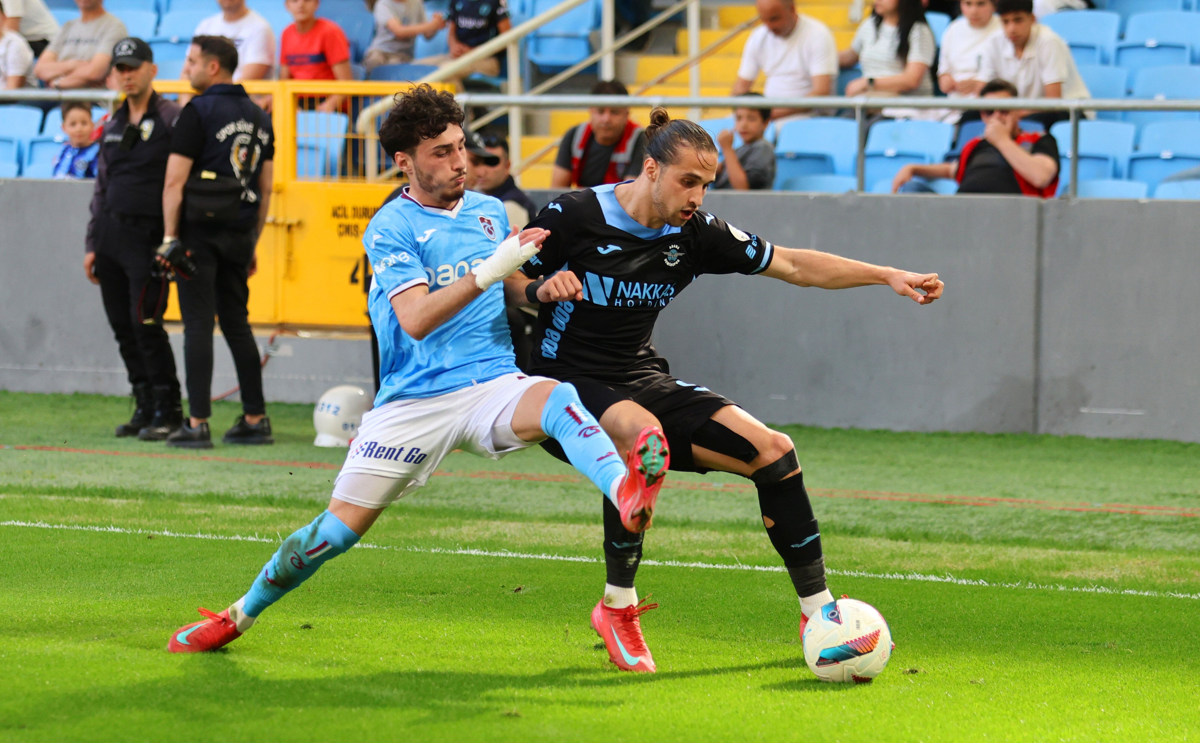 Trabzonspor'a tek gol yetti! Üst üste ikinci galibiyet - 1. Resim