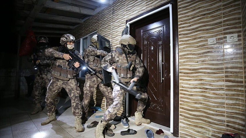 Türkiye dahil 5 ülkede büyük operasyon! 89 zehir taciri tutuklandı Türkiye dahil 5 ülkede büyük operasyon! 89 zehir taciri tutuklandı - 2. Resim
