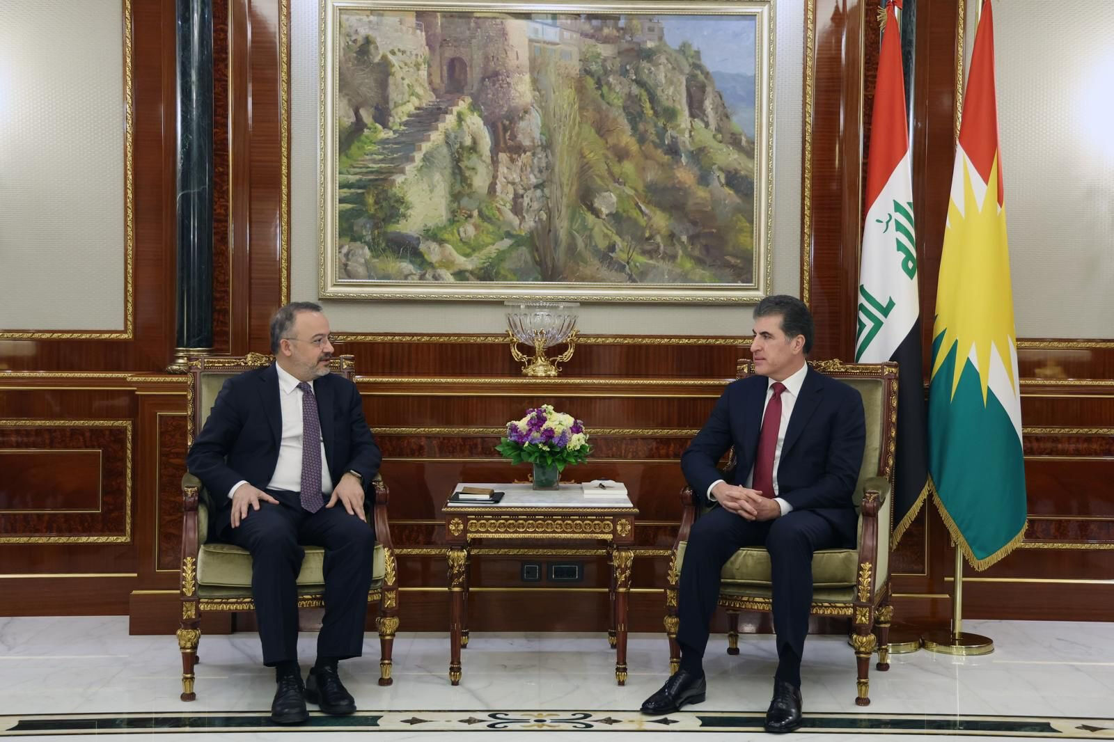 Türkiye'den IKBY çıkarması! Barzani ve Talabani ile kritik temas Türkiye'den IKBY çıkarması! Barzani ve Talabani ile kritik temas - 2. Resim