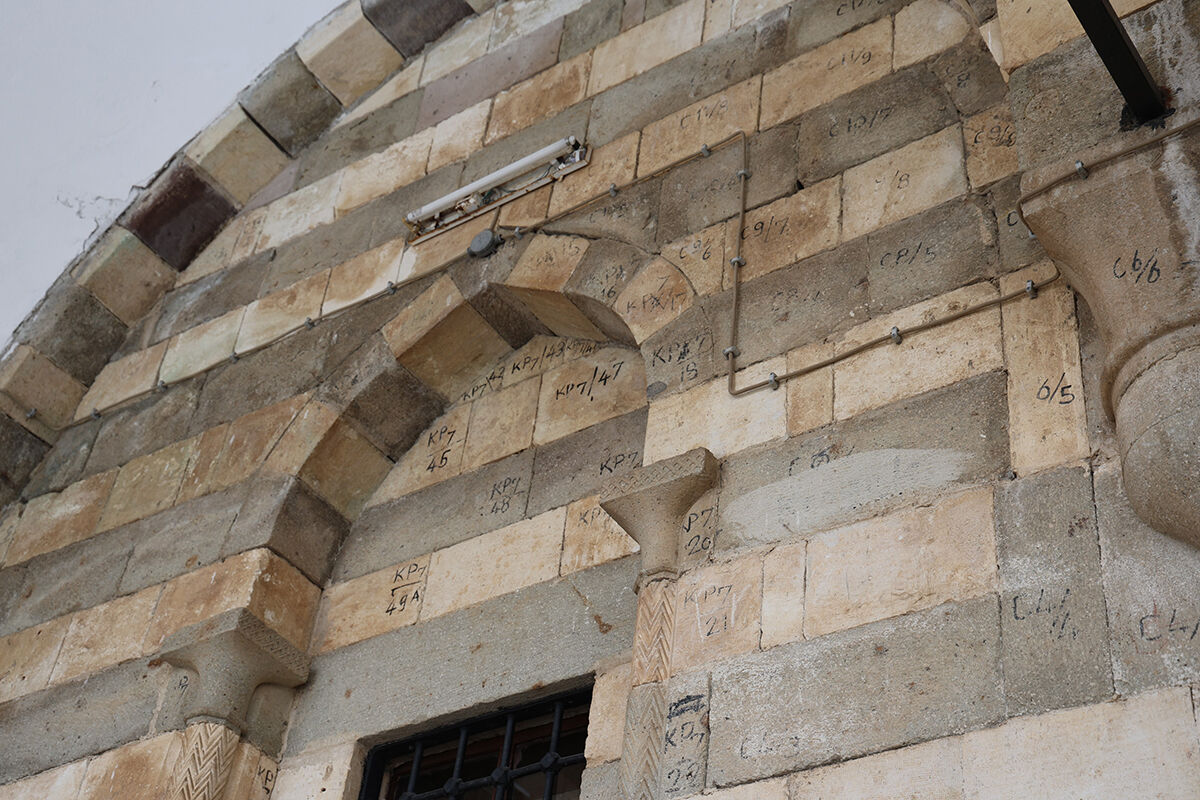 Üstündeki yazılar hala duruyor! Türkiye'nin ilk taşınan camisini görenler hayret ediyor - 4. Resim