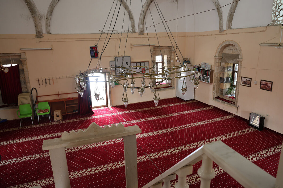 Üstündeki yazılar hala duruyor! Türkiye'nin ilk taşınan camisini görenler hayret ediyor - 6. Resim