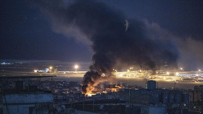 Ateşkes ihlali! Savaş uçakları Lübnan'a bomba yağdırıyor Ateşkes ihlali! Savaş uçakları Lübnan'a bomba yağdırıyor - 2. Resim