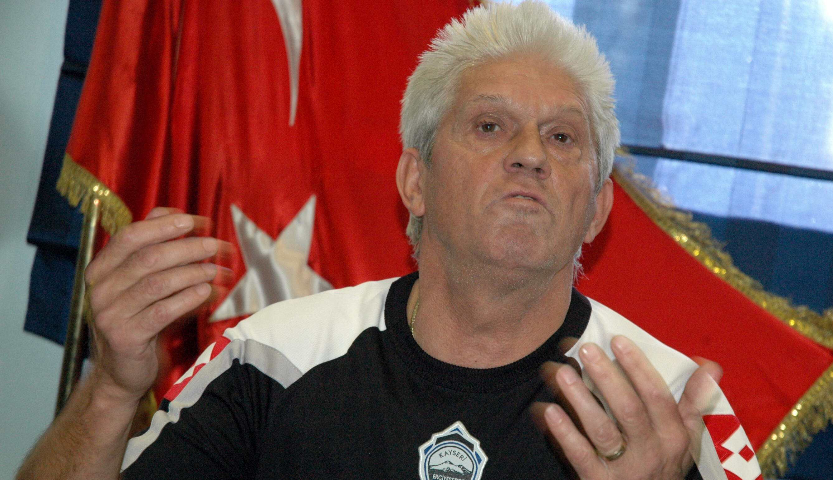 Fenerbahçe'nin eski teknik direktörü Werner Lorant hayatını kaybetti - 1. Resim