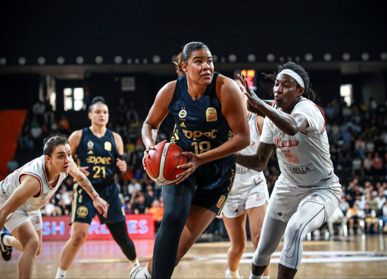 Kadınlar Basketbol Süper Ligi'nde şampiyon Fenerbahçe Opet Kadınlar Basketbol Süper Ligi'nde şampiyon Fenerbahçe Opet - 2. Resim