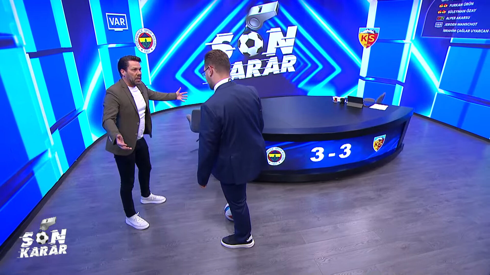 Fırat Aydınus, Fenerbahçe - Kayserispor maçını değerlendirdi! "Faul varsa VAR çağırır" - 13. Resim