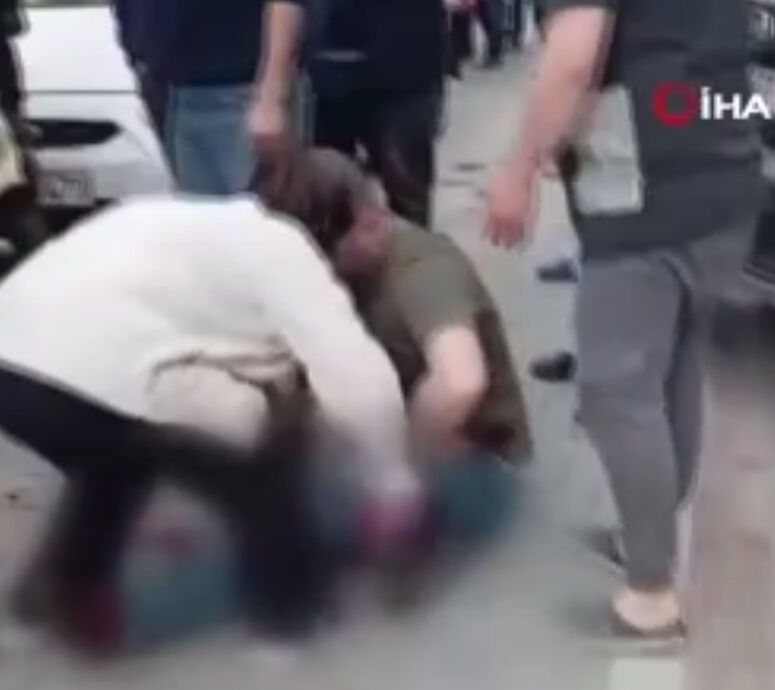 Yol verme tartışmasında kan döküldü! Sürücüyü bıçaklayıp kayıplara karıştı - 1. Resim