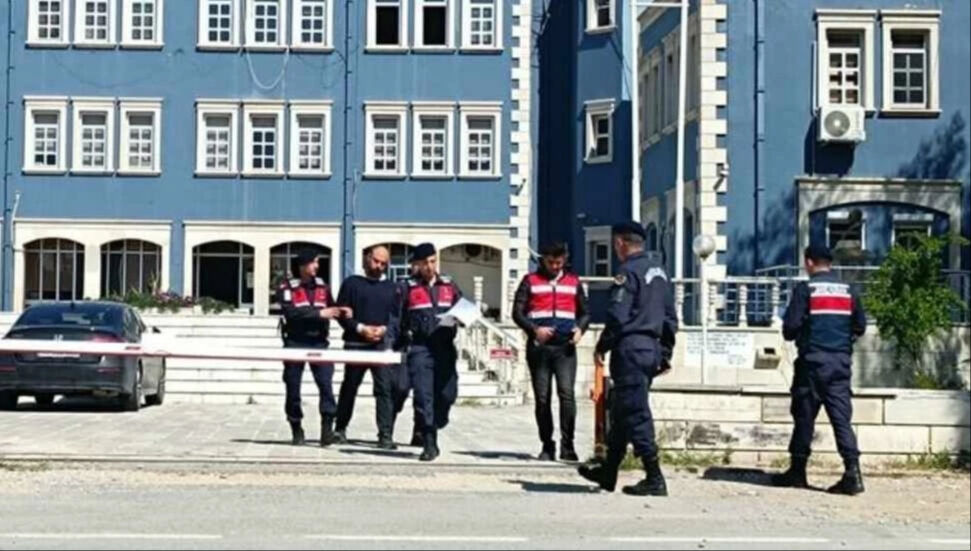 Fehmi Işıklar kimdir, hangi partiden, oğlu kimdir? Eski milletvekili Fehmi Işıklar'ın hayatı ve biyografisi - 4. Resim