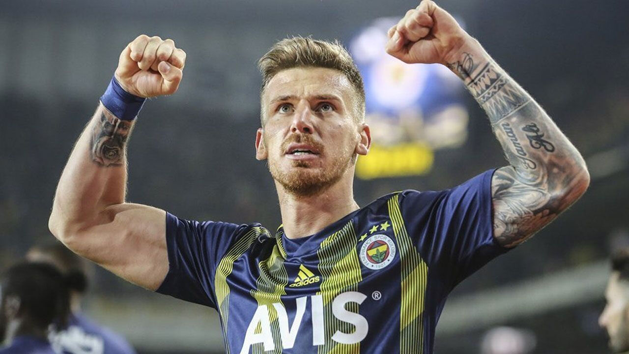 Fenerbahçe'de 11 futbolcunun bileti kesildi! Kayserispor beraberliği sonrası kadro operasyonu Fenerbahçe'de 11 futbolcunun bileti kesildi! Kayserispor beraberliği sonrası kadro operasyonu - 7. Resim