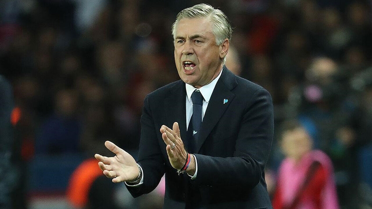 Fenerbahçe'nin çılgın 'aday' listesi! Mourinho'nun yerine bu isimlerden biri gelebilir Fenerbahçe'nin çılgın 'aday' listesi! Mourinho'nun yerine bu isimlerden biri gelebilir - 1. Resim