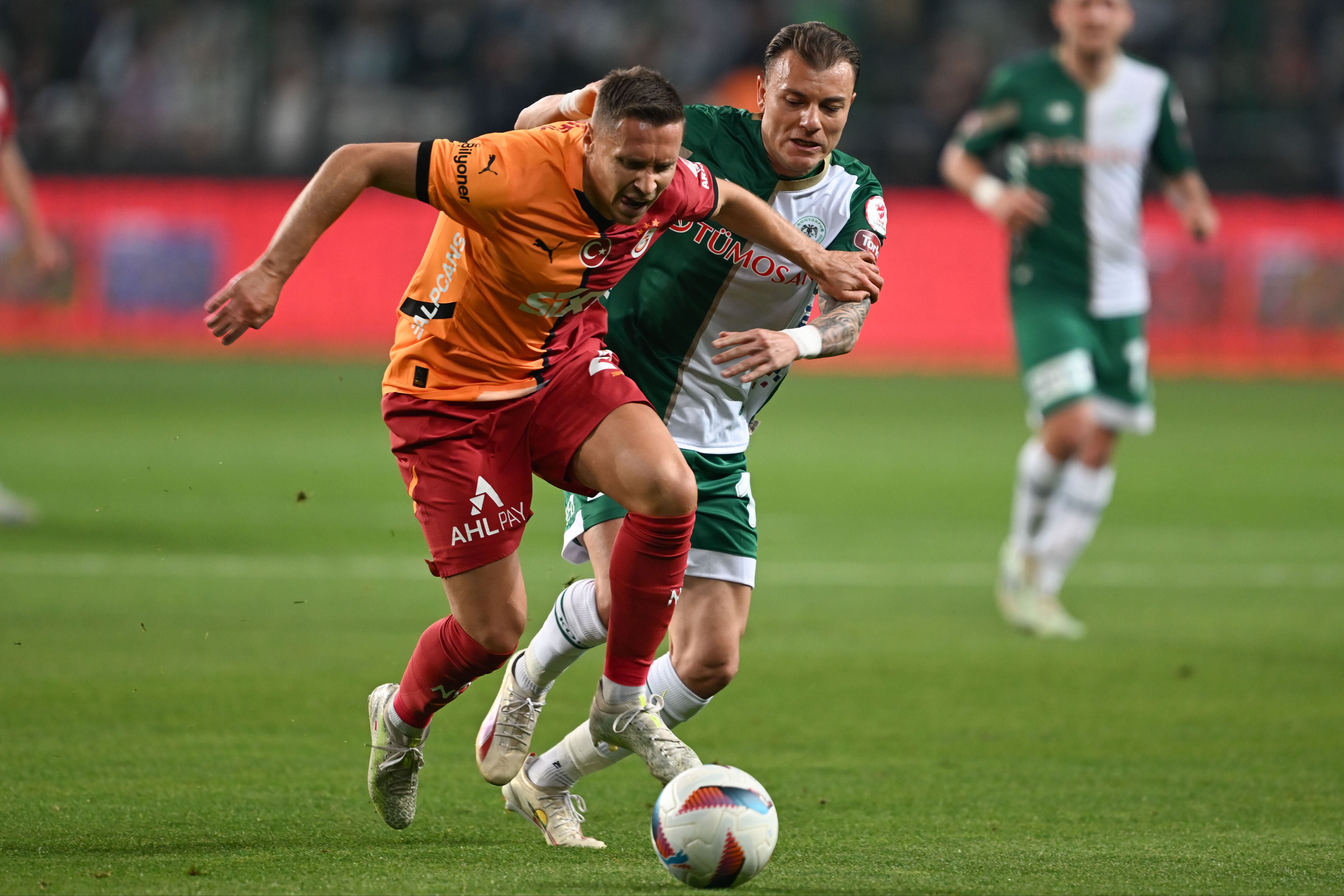 Galatasaray'dan Konya'da gol yağmuru! Aslan final biletini cebine koydu CANLI ANLATIM | TÜMOSAN Konyaspor - Galatasaray - 1. Resim