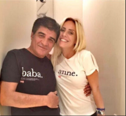 İbrahim Erkal'ın eşi Filiz Erkal ticarete atıldı! 'Almanya'da da şubem var' diyerek duyurdu İbrahim Erkal'ın eşi Filiz Erkal ticarete atıldı! 'Almanya'da da şubelerim var' diyerek duyurdu - 1. Resim