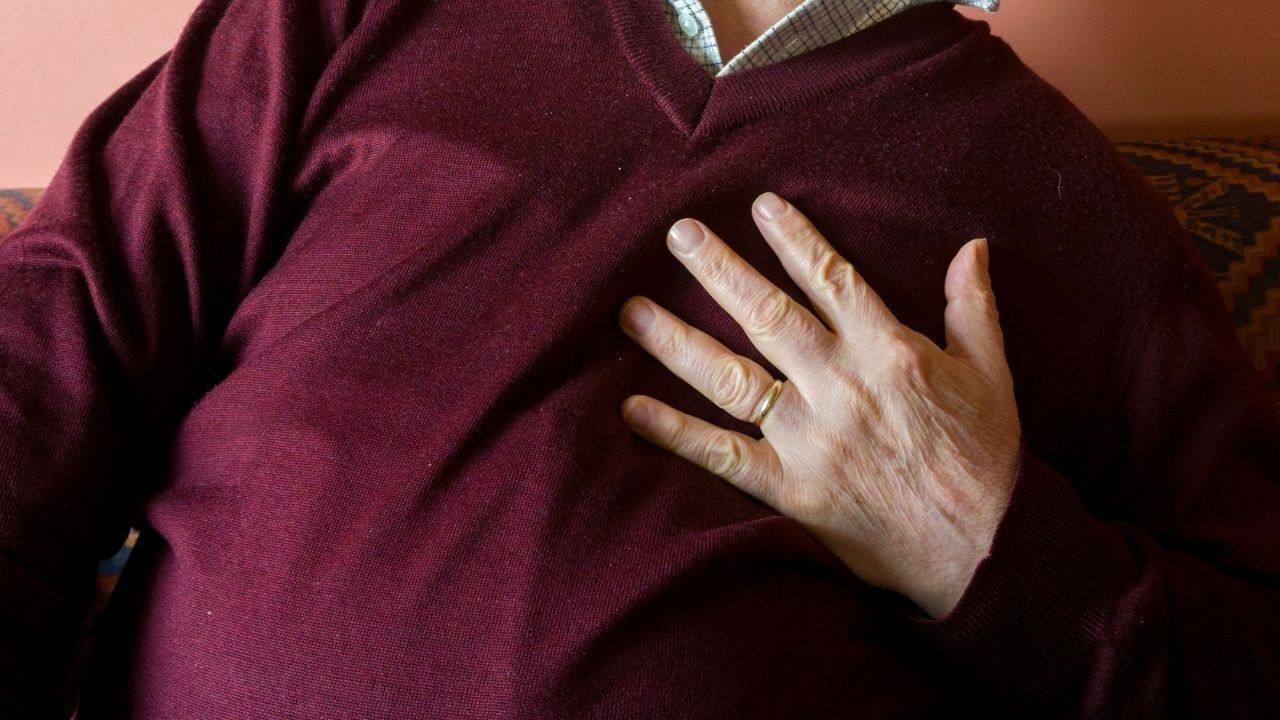 Kalp çarpıntınız masum olmayabilir: Taşikardi belirtilerine dikkat! Kalp çarpıntınız masum olmayabilir: Taşikardi belirtilerine dikkat! - 2. Resim