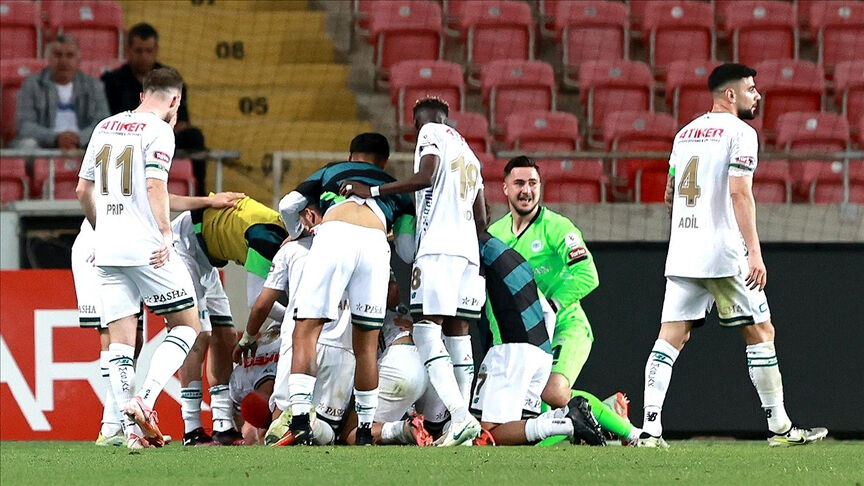 Konyaspor Galatasaray maçında kimler oynamayacak? Konya GS maçı muhtemel ilk 11'ler, sakat, cezalı oyuncular gündemde! Konyaspor Galatasaray maçında kimler oynamayacak? Konya GS maçı muhtemel ilk 11'ler, sakat, cezalı oyuncular gündemde! - 2. Resim