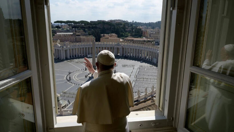 Papa'nın ölümünü tahmin etmiş olabilir mi? Nostradamus Kehanetler kitabı yeniden gündemde! Papa'nın ölümünü tahmin etmiş olabilir mi? Nostradamus Kehanetler kitabı yeniden gündemde! - 4. Resim