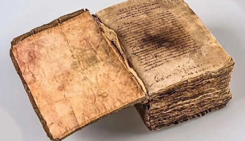 Papa'nın ölümünü tahmin etmiş olabilir mi? Nostradamus Kehanetler kitabı yeniden gündemde! Papa'nın ölümünü tahmin etmiş olabilir mi? Nostradamus Kehanetler kitabı yeniden gündemde! - 6. Resim