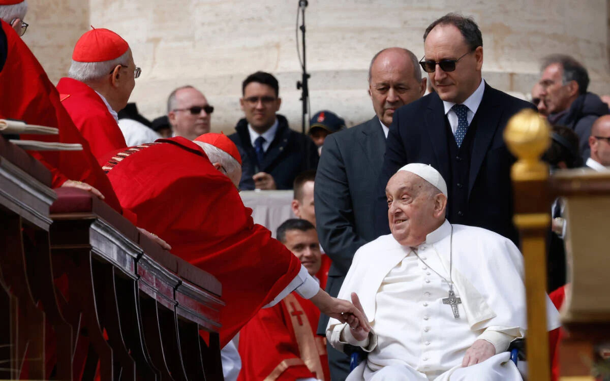 Papa'nın ölümünü tahmin etmiş olabilir mi? Nostradamus Kehanetler kitabı yeniden gündemde! Papa'nın ölümünü tahmin etmiş olabilir mi? Nostradamus Kehanetler kitabı yeniden gündemde! - 3. Resim