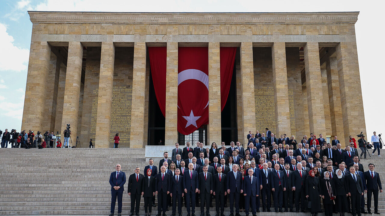 Anıtkabir'de 23 Nisan töreni... 'Milli birliğimizi korumak temel vazifemiz' - 1. Resim