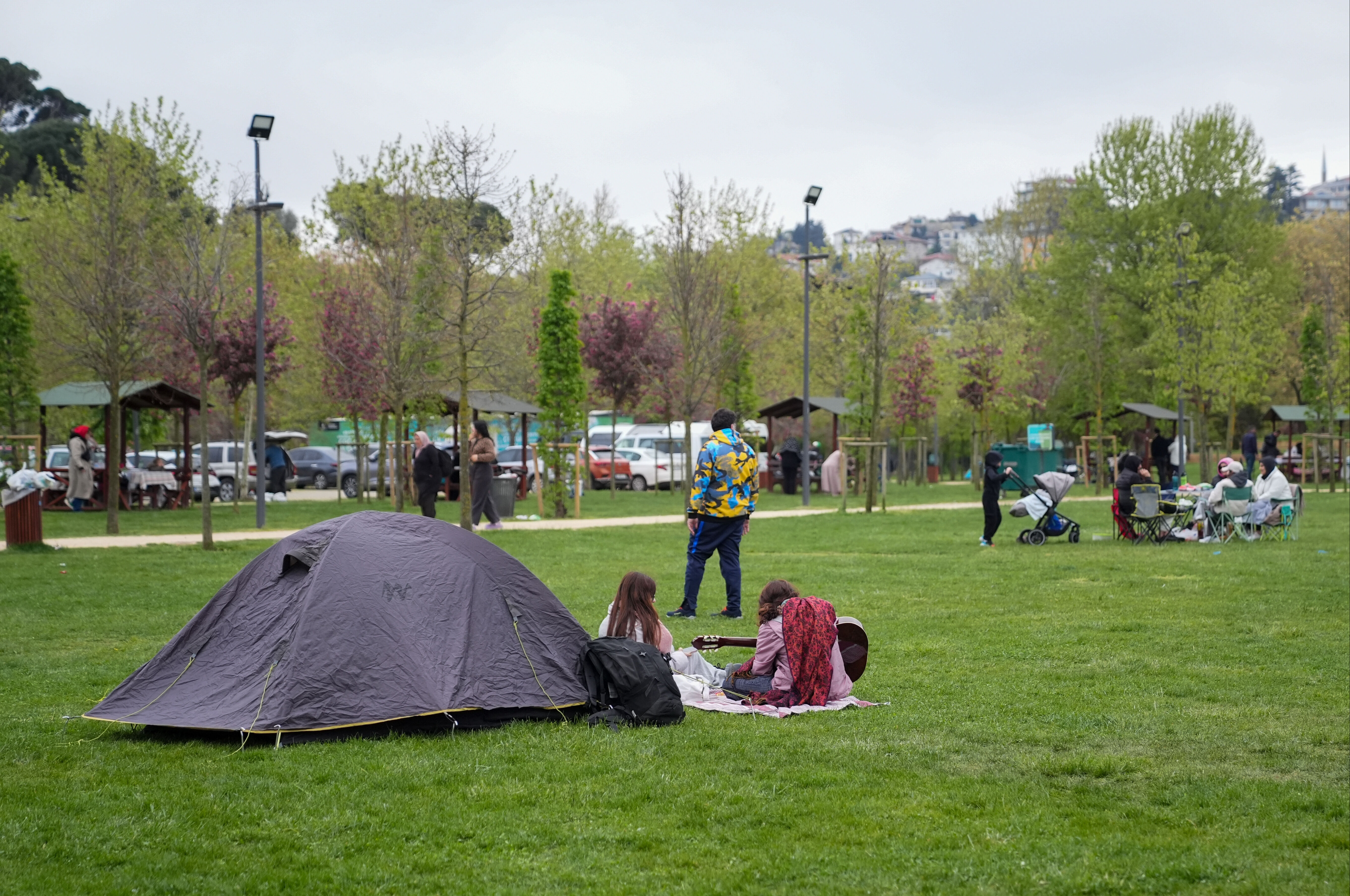 Bakan Kurum'dan deprem sonrası açıklama: İstanbul'da 12 bina tedbiren boşaltıldı - 3. Resim