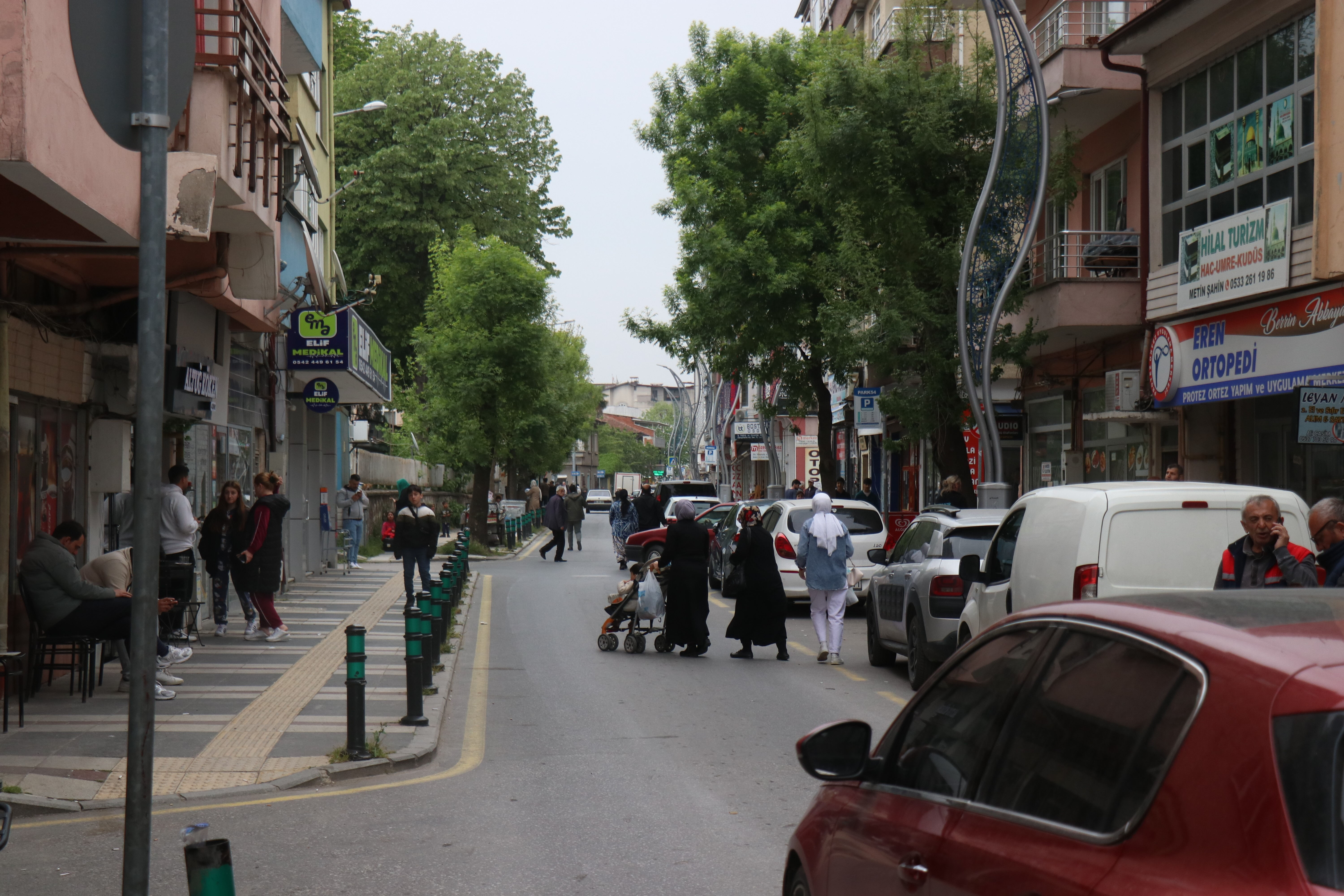 Deprem onu hamamda yakaladı! Sokağa peştamalla fırladı Deprem onu hamamda yakaladı! Sokağa peştamalla fırladı - 1. Resim