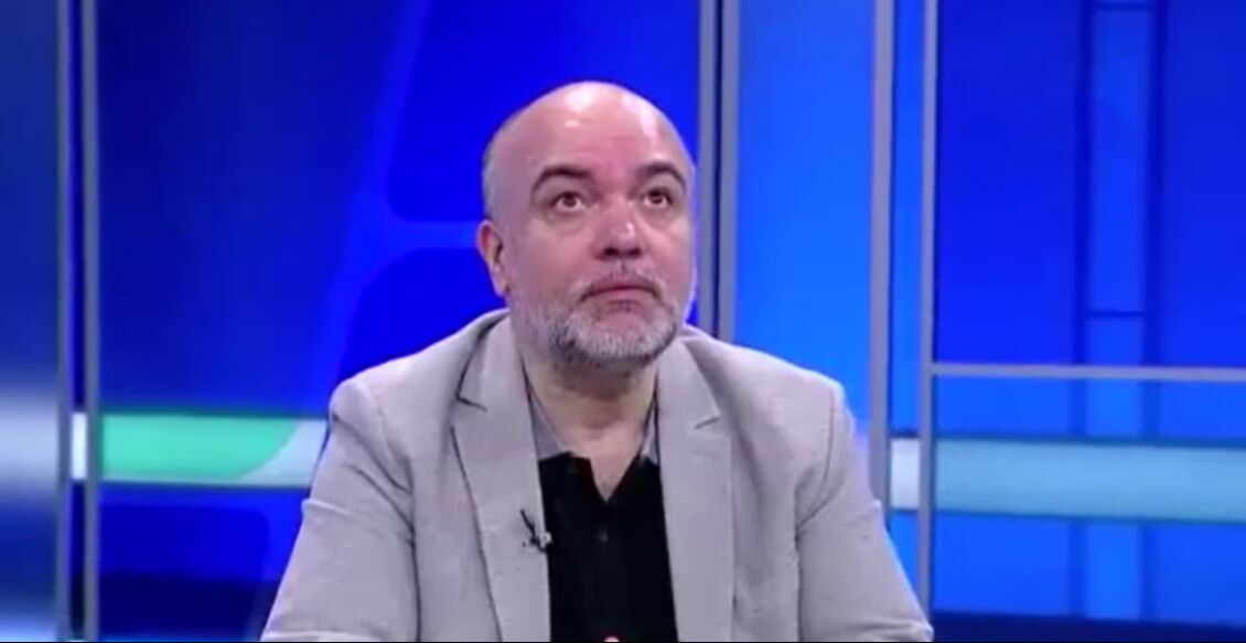 Depreme canlı yayında yakalandılar! Kamera beşik gibi sallandı: 