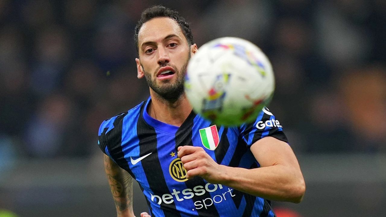 Inter - Milan maçı hangi kanalda, şifresiz mi? Hakan Çalhanoğlu ilk 11'de bekleniyor! Inter - Milan maçı hangi kanalda, şifresiz mi? Hakan Çalhanoğlu ilk 11'de bekleniyor!