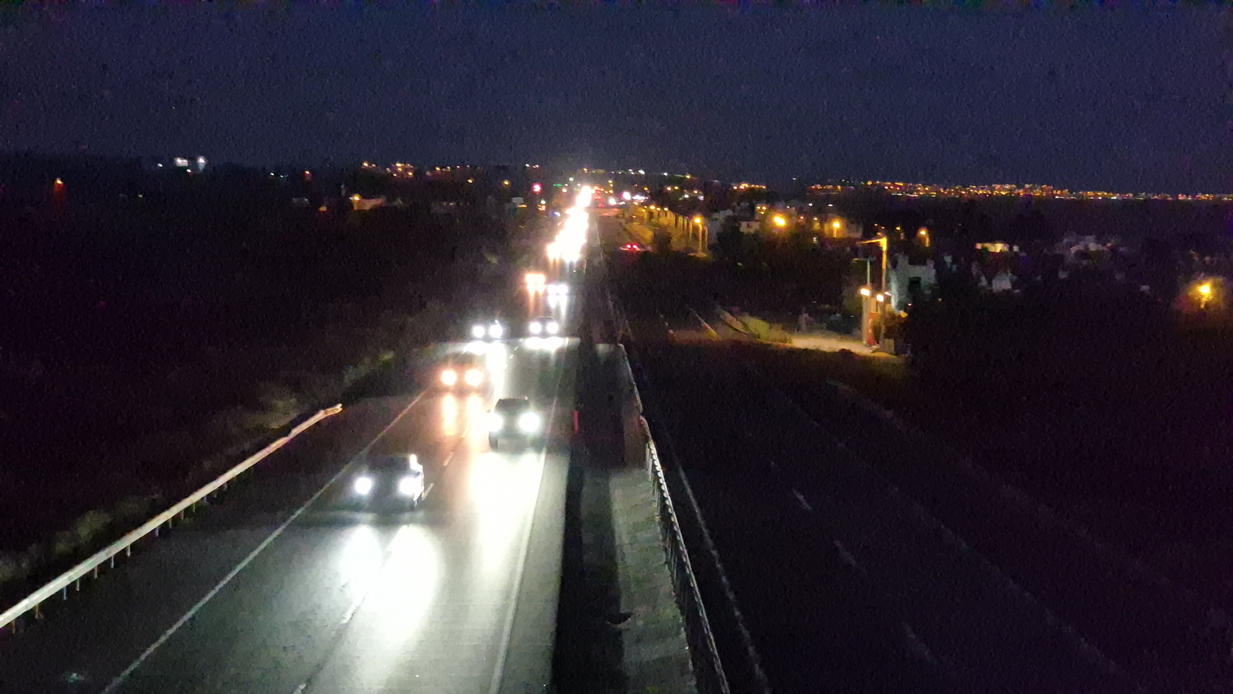 İstanbul-Tekirdağ arası yoğunluk arttı! Deprem sonrası megakentten çıkış sürüyor - 1. Resim