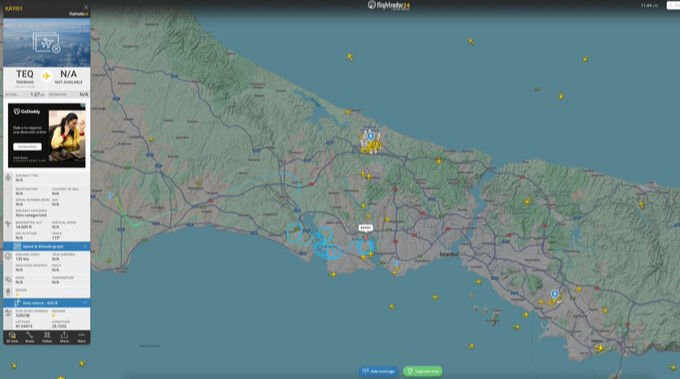 İstanbul'da şiddetli deprem! Çok sert salladı, çevre illerde hissedildi Flightradar24
