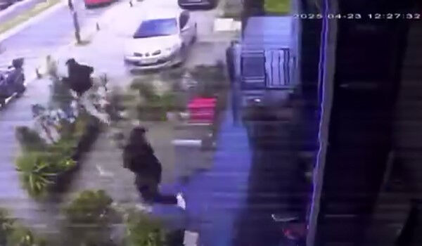 İstanbul'daki şiddetli depremler panik oluşturdu! Valilik ve Sağlık Bakanlığı'ndan açıklama geldi İstanbul'daki şiddetli depremler panik oluşturdu! Valilik ve bakanlıktan açıklama geldi - 5. Resim